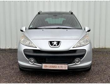 Peugeot 207 SW hdi attache remorque