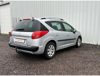Peugeot 207 SW hdi attache remorque