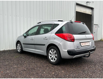 Peugeot 207 SW hdi attache remorque