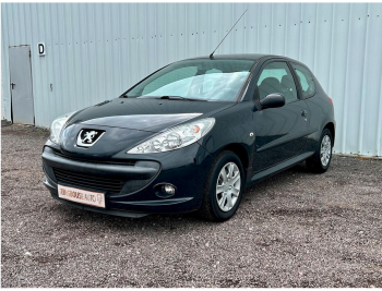 Peugeot 206 +  2010 • 140500 km • Essence