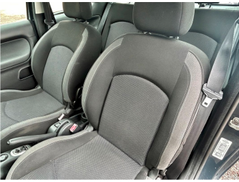 Peugeot 206 +  2010 • 140500 km • Essence