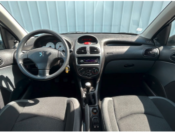 Peugeot 206 Clim • 2006 • 147700 km • Essence